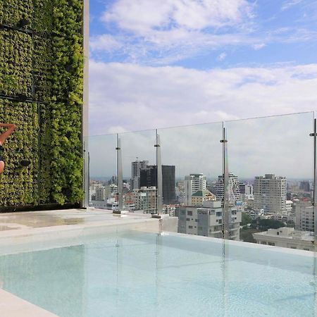 Courtyard By Marriott Santo Domingo Piantini Hotel Bagian luar foto