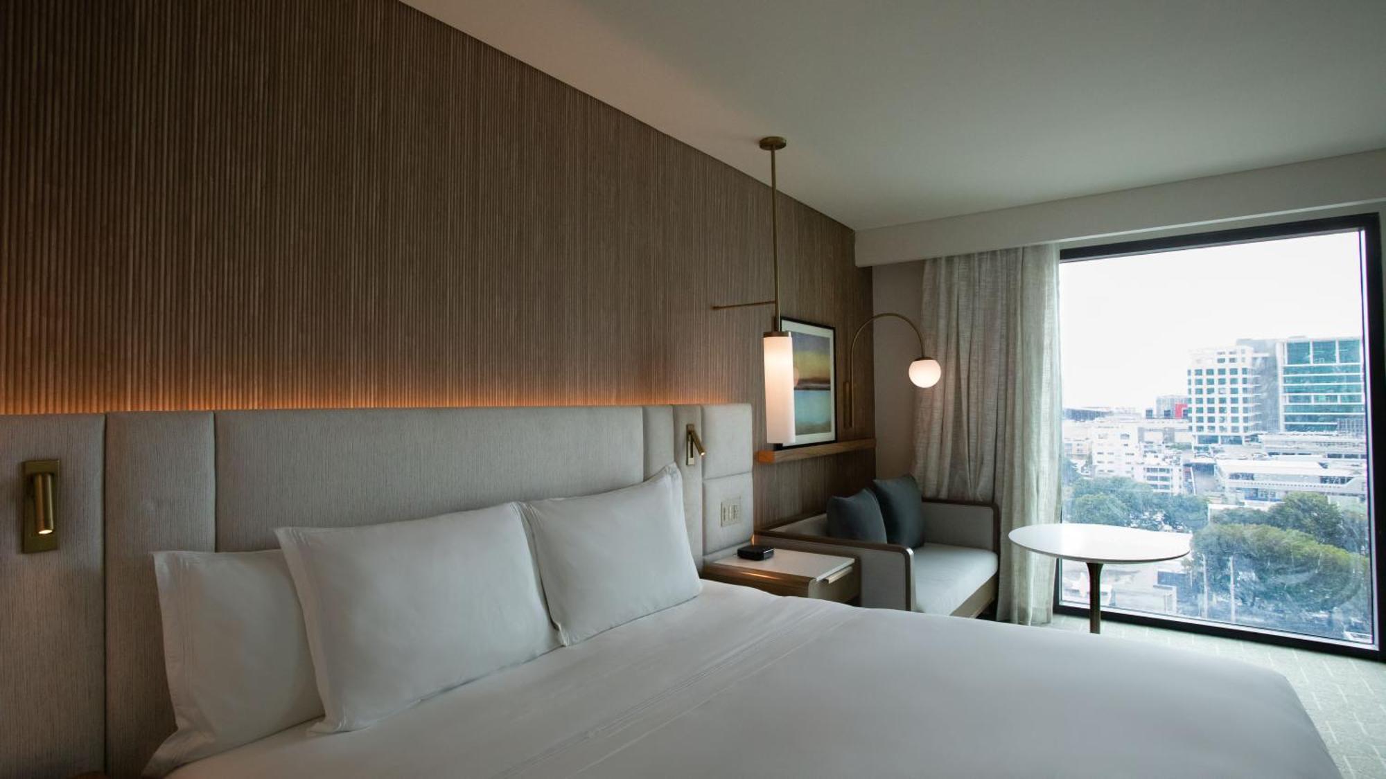 Courtyard By Marriott Santo Domingo Piantini Hotel Bagian luar foto