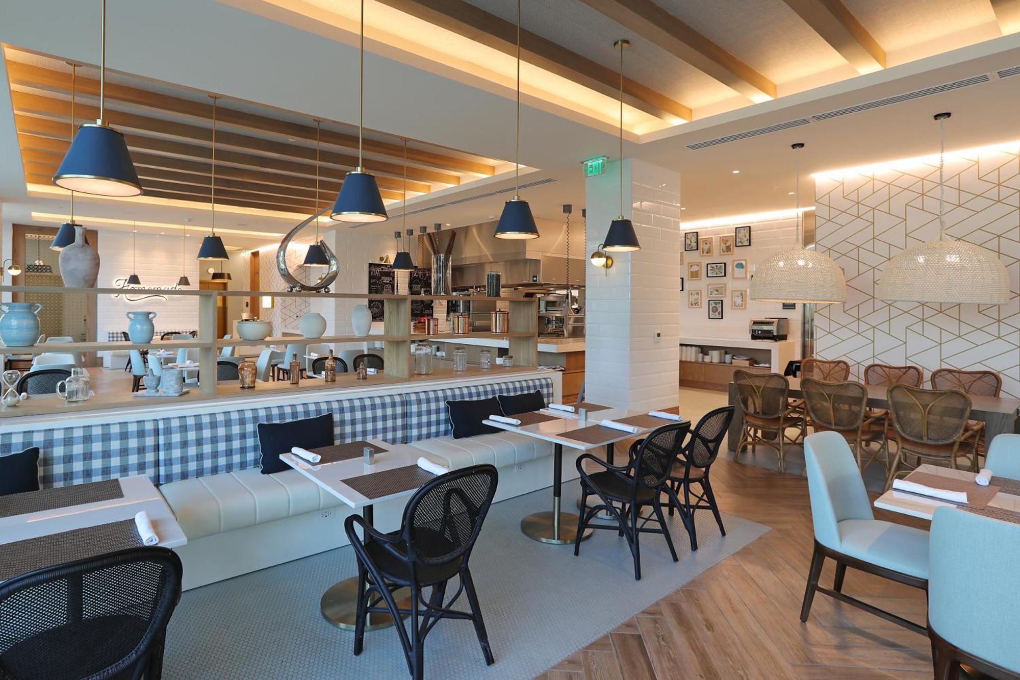 Courtyard By Marriott Santo Domingo Piantini Hotel Bagian luar foto
