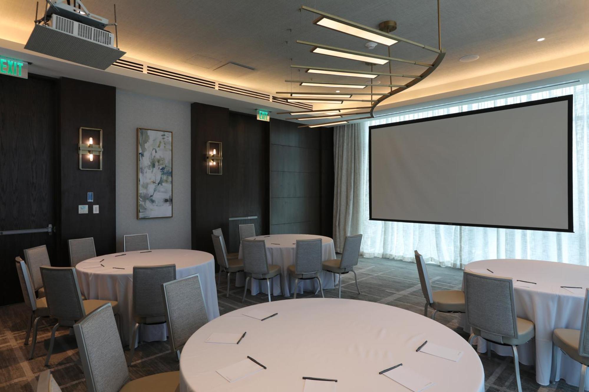 Courtyard By Marriott Santo Domingo Piantini Hotel Bagian luar foto