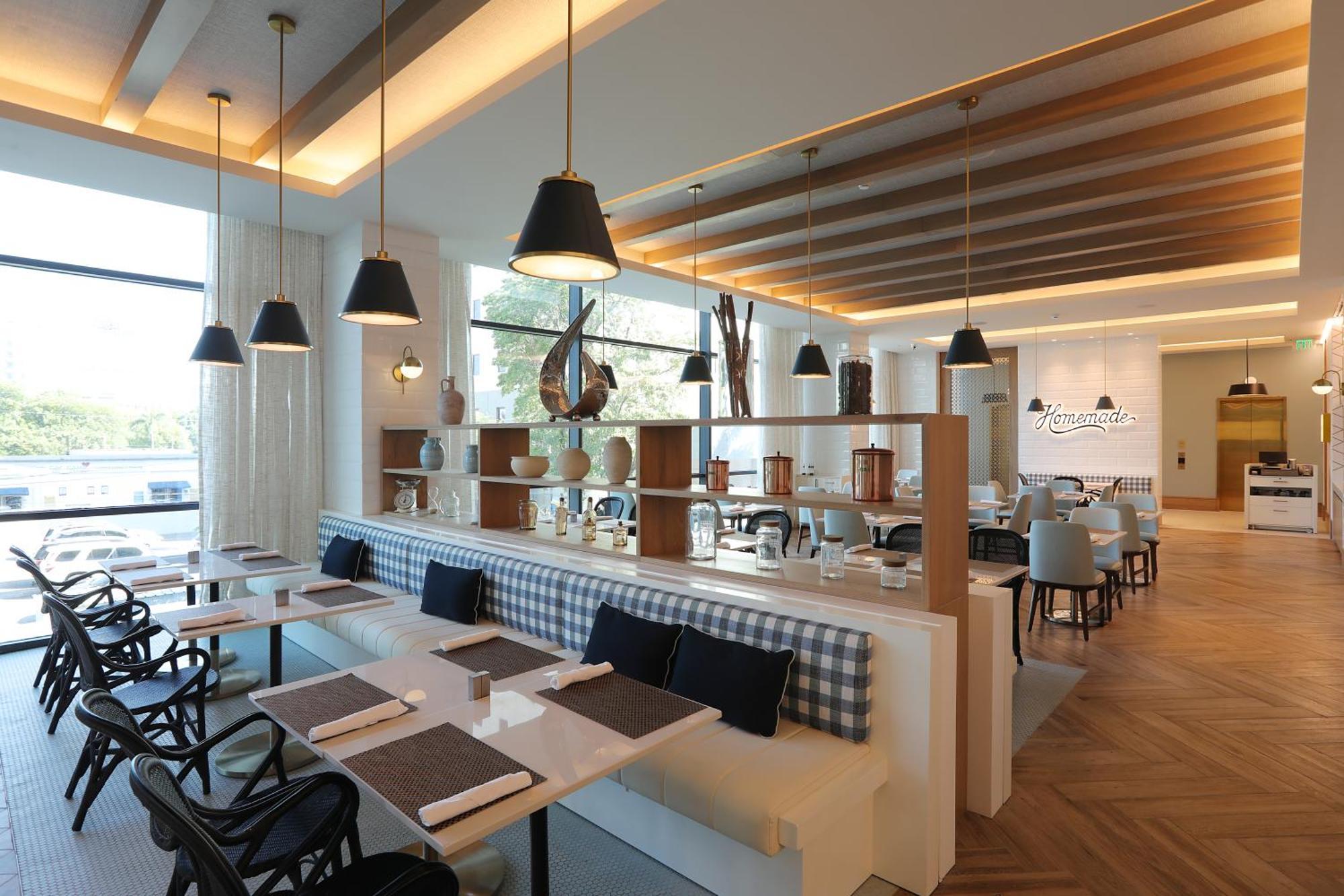 Courtyard By Marriott Santo Domingo Piantini Hotel Bagian luar foto