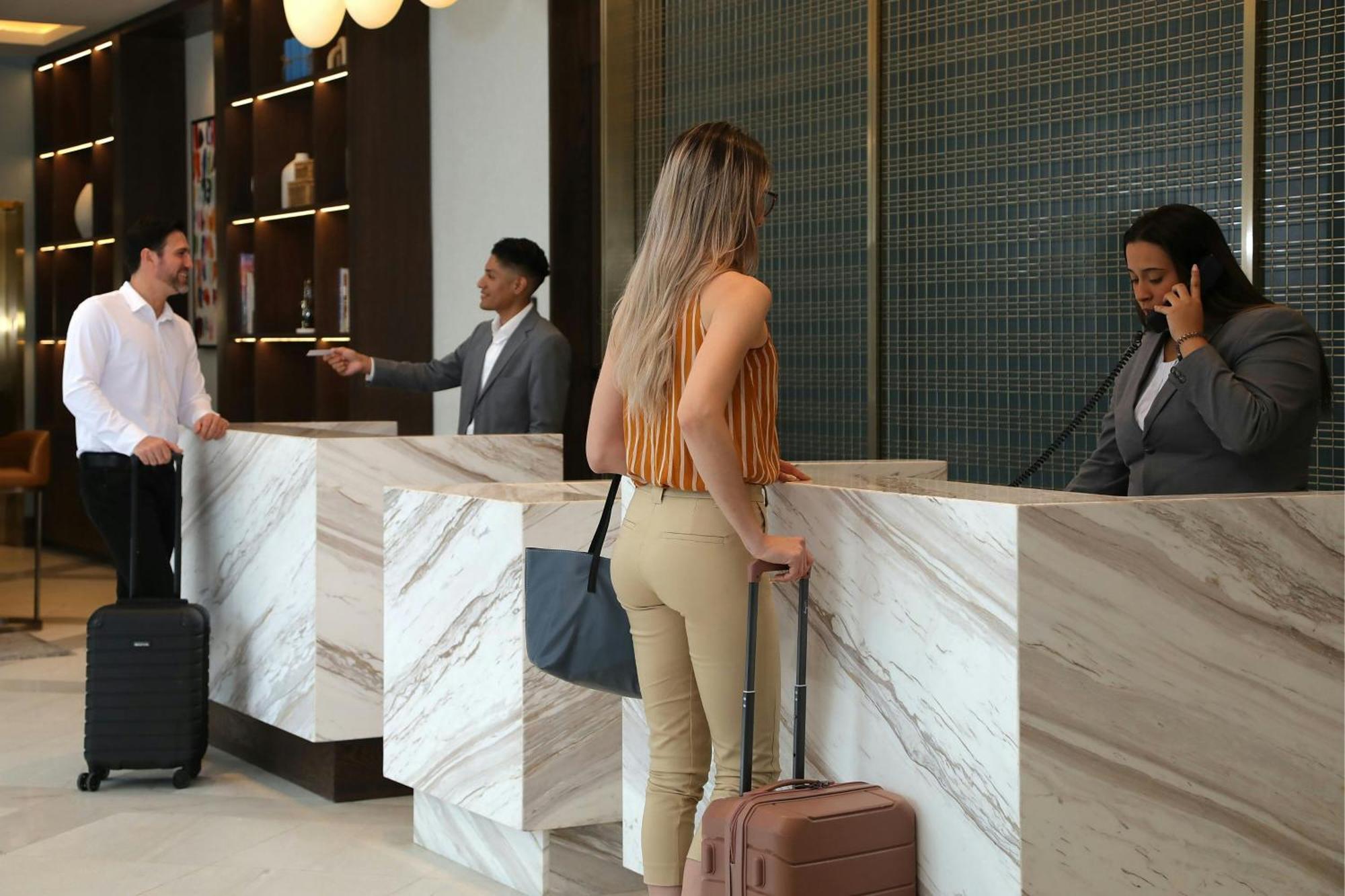 Courtyard By Marriott Santo Domingo Piantini Hotel Bagian luar foto